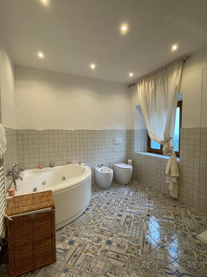 Shaleo Holiday Home Marliana Buitenkant foto